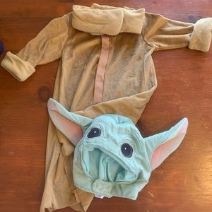 Baby Yoda Costume
